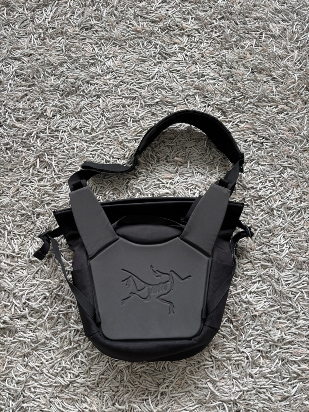 Arcteryx Mistral 8 Shoulder Side bag *Vintage* Black Authentic 2012 *RARE* - Picture 2 of 13